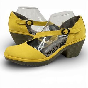 Fly London Wyn Mary Jane Wedge Shoes Size 40 Wide Yellow Nubuck Buckle BOHO